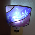 和紫の足元ランプ